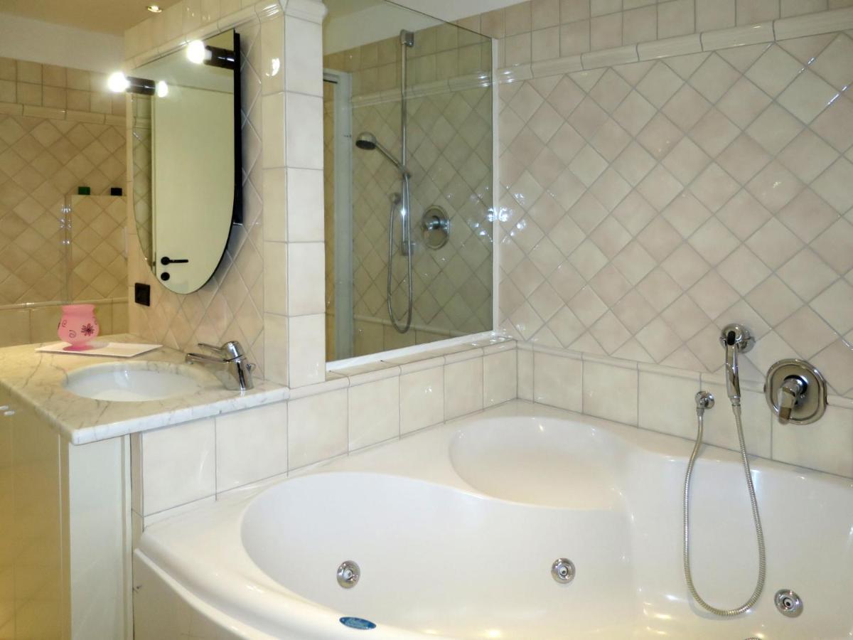 Apartment Il Ciliegio By Interhome Maccagno Bagian luar foto